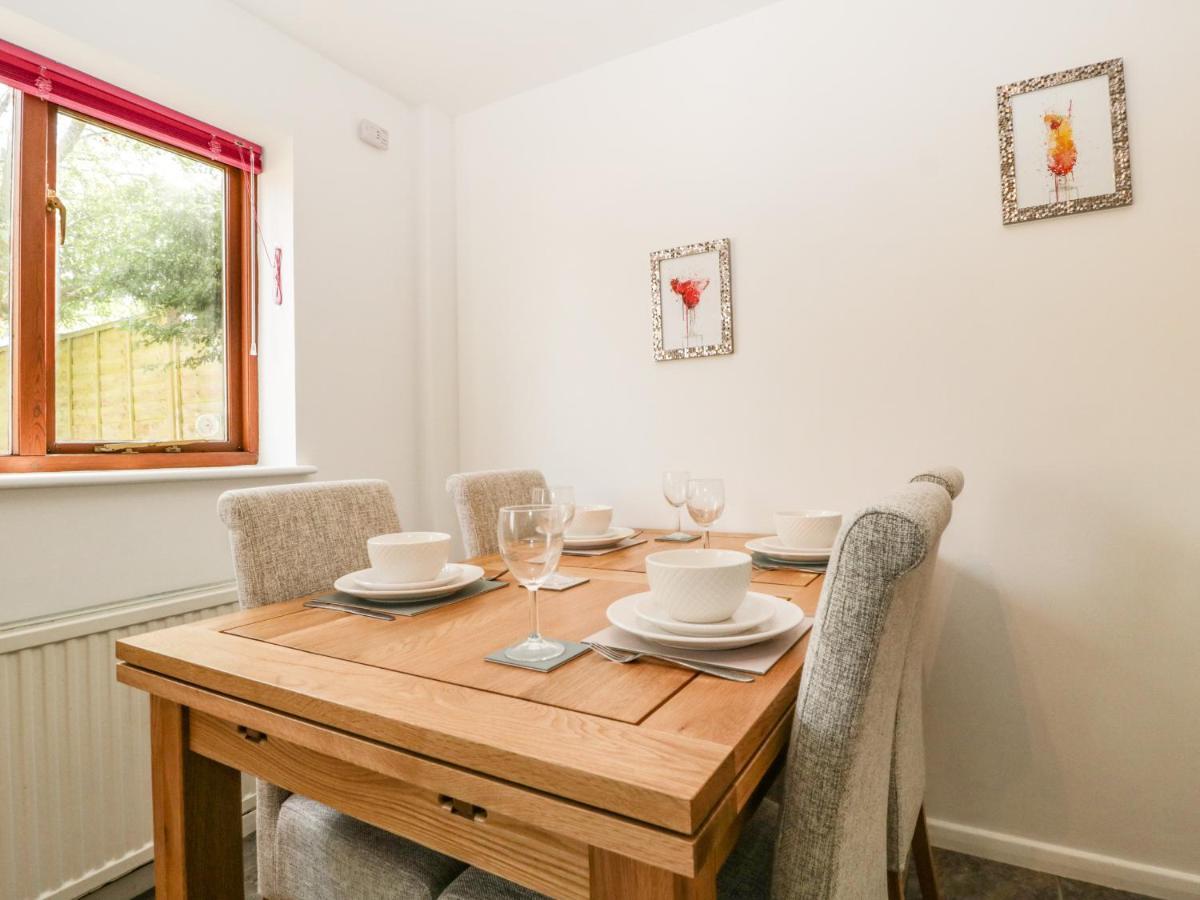 16 Mythern Meadow Bradford-On-Avon Esterno foto